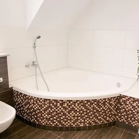 Idyllische Familien-oase