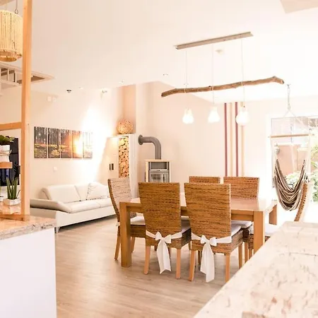 Casa de Férias Idyllische Familien-oase Troisdorf