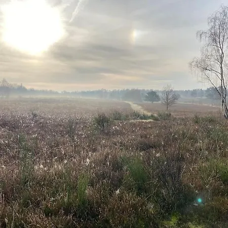 Idyllische Familien-oase Casa de Férias Troisdorf