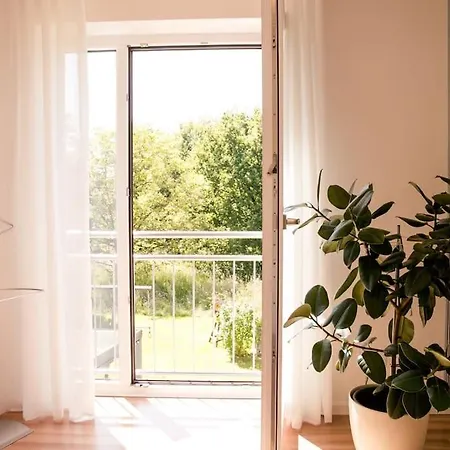 Idyllische Familien-oase Troisdorf